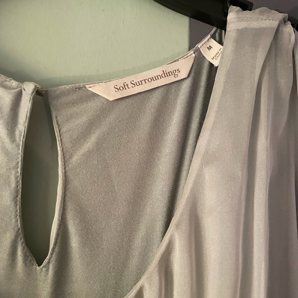 Soft Surroundings flowy dress - Picture 3 of 6